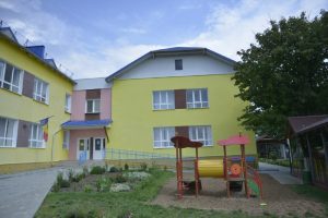 Noi spații de joacă și de dezvoltare fizică pentru preșcolarii de la Grădinița nr. 140 din Băcioi – proiect finanțat de PMC