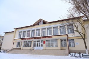Proiect ambițios realizat de municipalitate și Primăria Cricova:  LT”Al. Mateevici” are un acoperiș nou