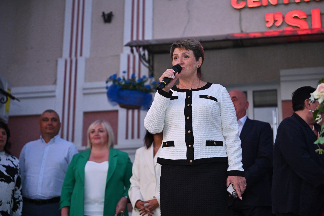 a23b45c3-5097-46d6-83d0-7fd6dc48e09e