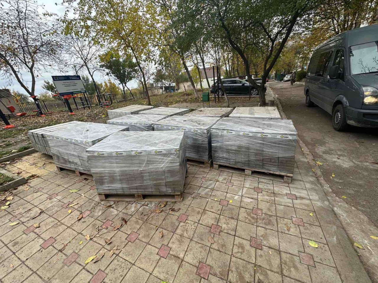 7e372eee-1949-41fc-a3c5-2cbb7c70ba1d