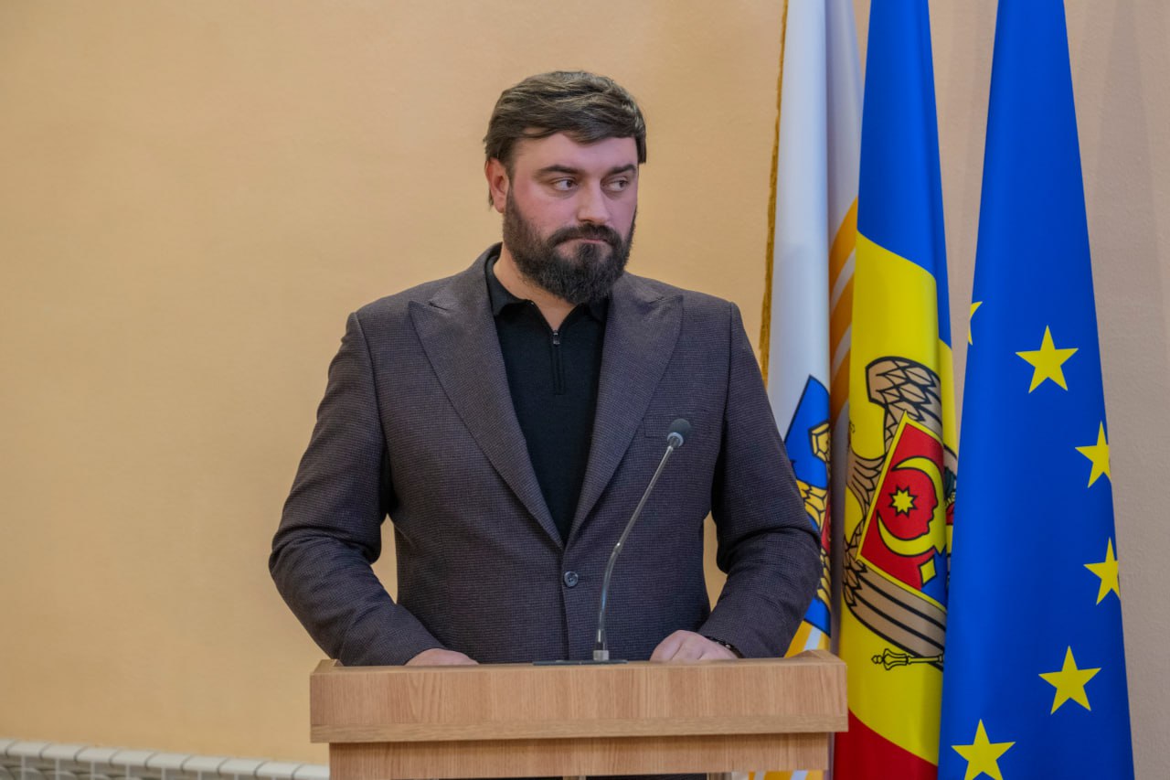 a8963d50-2718-441b-9370-6782140096e7