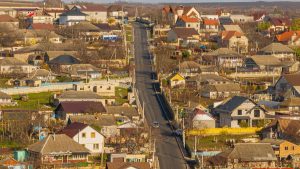 Primăria Chișinău, investește în suburbii: drumurile de acces din Colonița și Budești, reparate capital – FOTOREPORTAJ