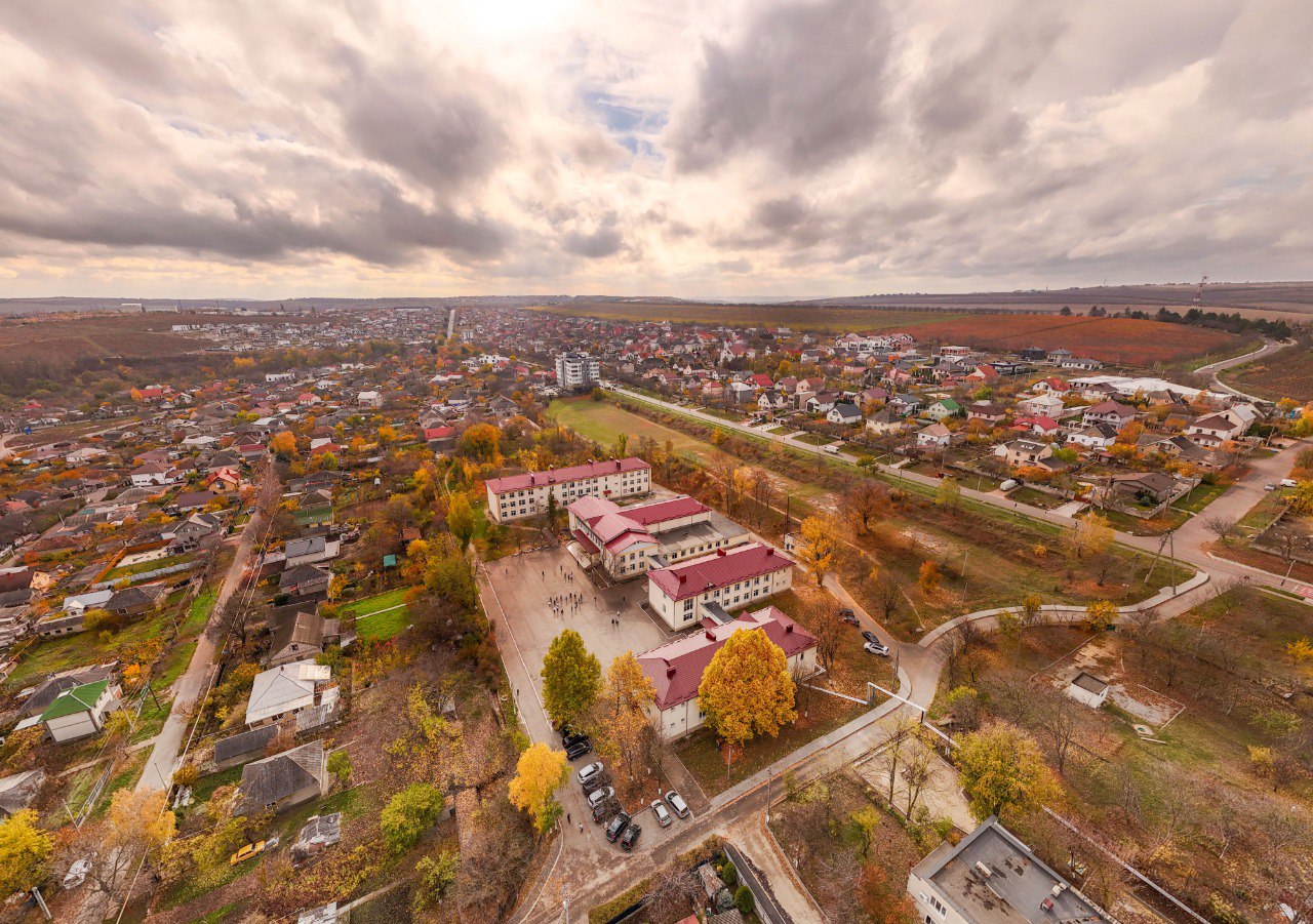 27a974b1-794d-4c75-8668-deeb655f1e9f