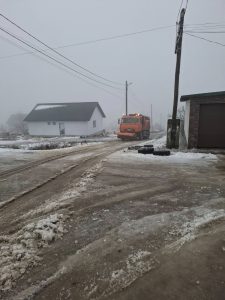 Peste 305 tone de material antiderapant oferit de Primăria Chișinău pentru combaterea poleiului pe drumurile locale din suburbii