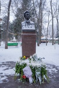 176 de ani de la nașterea marelui poet al culturii române, Mihai Eminescu – depuneri de flori, Primăria municipiului Chișinău – LIVE