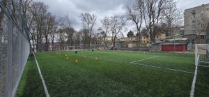 Amatorii de fotbal și volei din Vadul lui Vodă au un nou loc unde pot organiza competiții și unde se pot antrena