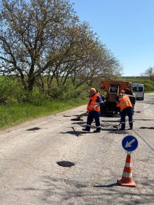 Serviciile Primăriei Chișinău intervin pentru reparația drumului ce leagă satul Colonița cu satul Maximovca și pe calea de acces către comuna Grătiești și satul Hulboaca