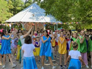 Primăria Chișinău subvenționează șapte tipuri de tabere de odihnă pentru copii, inclusiv pentru elevii din suburbii